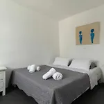 Blue Heart Mykonos Up To 10 People Location