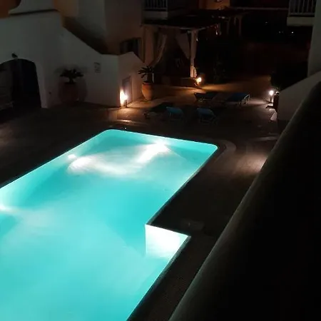 Дом отдыха Blue Heart Mykonos Up To 10 People Location Mykonos Town