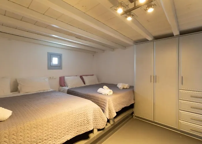 Blue Heart Mykonos Up To 10 People Location Mykonos Town