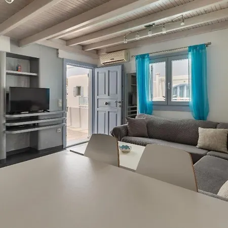 Blue Heart Mykonos Up To 10 People Location * Mykonos Town