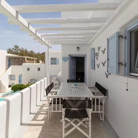 Blue Heart Mykonos Up To 10 People Location *