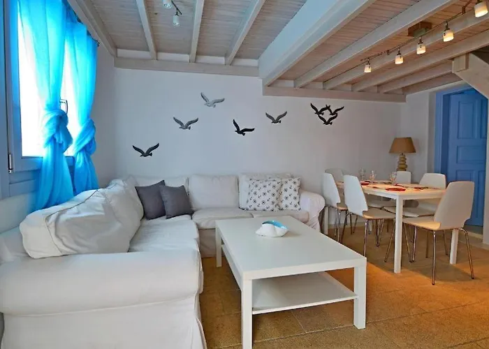 Blue Heart Mykonos Up To 10 People Location Mykonos Town