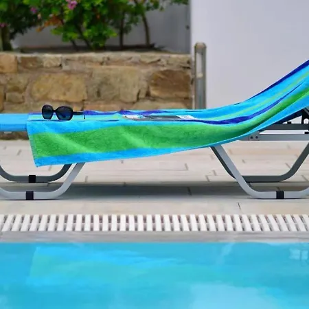 Vakantiehuis Blue Heart Mykonos Up To 10 People Location *