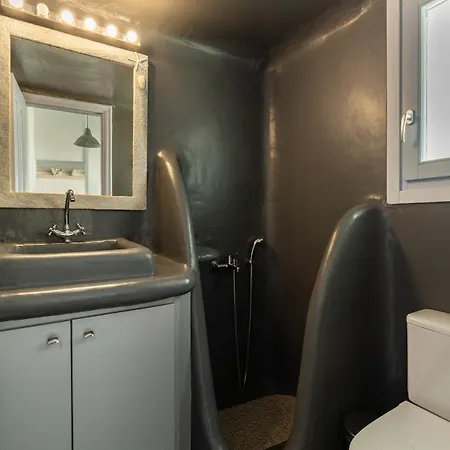 Blue Heart Mykonos Up To 10 People Location